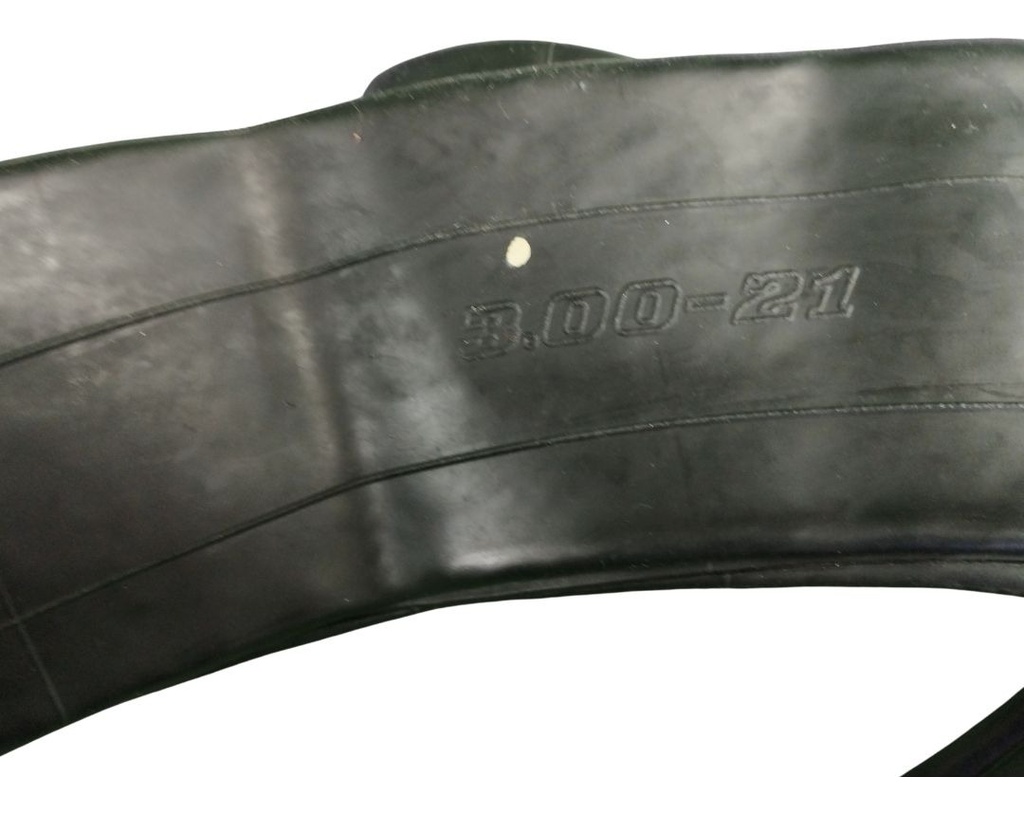Camara Para Motocicleta  2.75-21 Marca Matsuma Valvula  Tr4